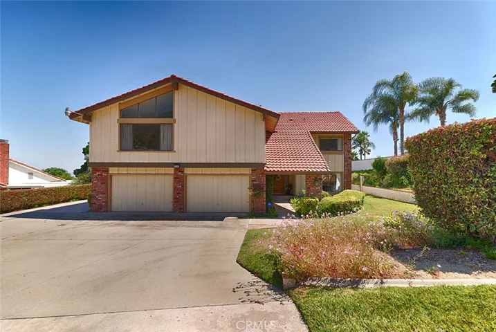 9195 Hidden Farm Road, Alta Loma, California 91737