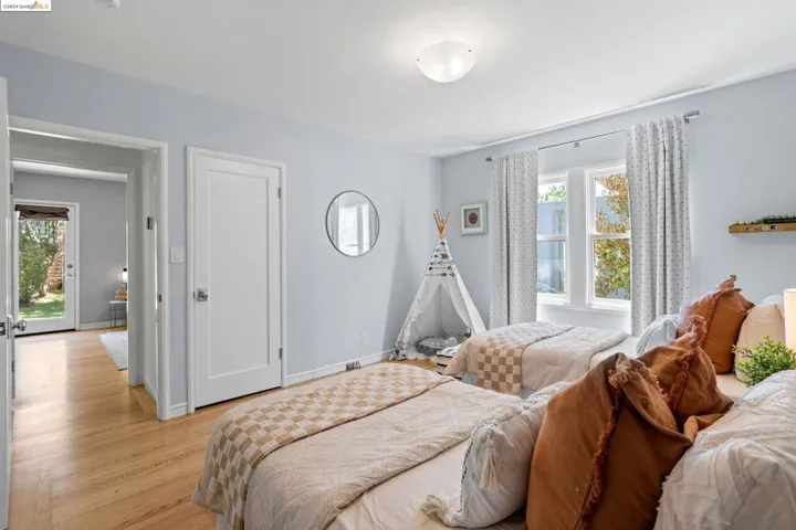 1500 Rose, Berkeley, California 94703