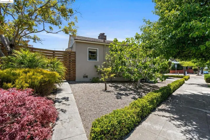 1500 Rose, Berkeley, California 94703