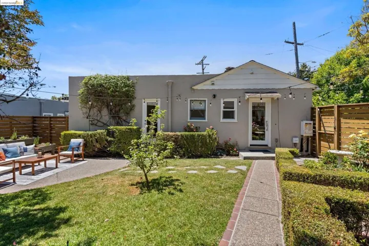 1500 Rose, Berkeley, California 94703