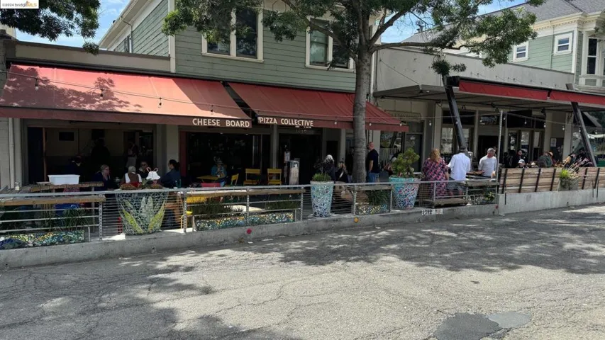 1500 Rose, Berkeley, California 94703