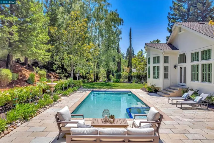 3368 Deer Hollow Dr, Danville, California 94506