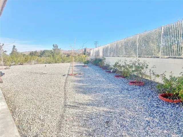 57281 Titian Court, Yucca Valley, California 92284