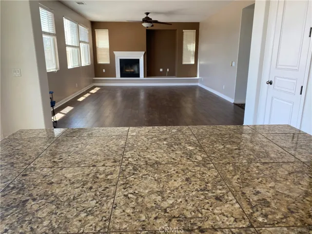 9 Plaza Modena, Lake Elsinore, California 92532