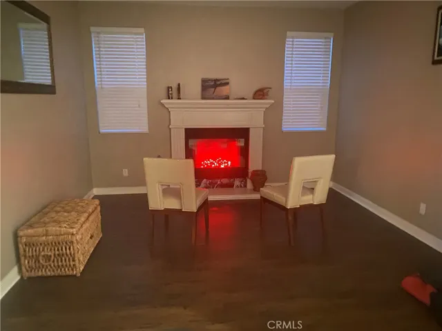Formal living