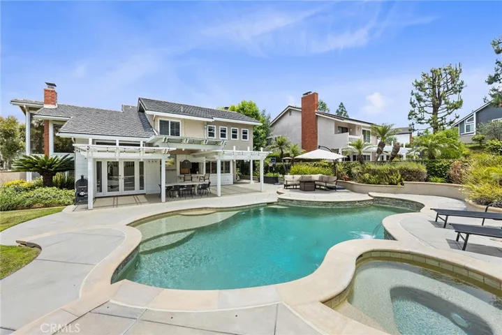 7126 E Mockingbird Way, Anaheim Hills, California 92807