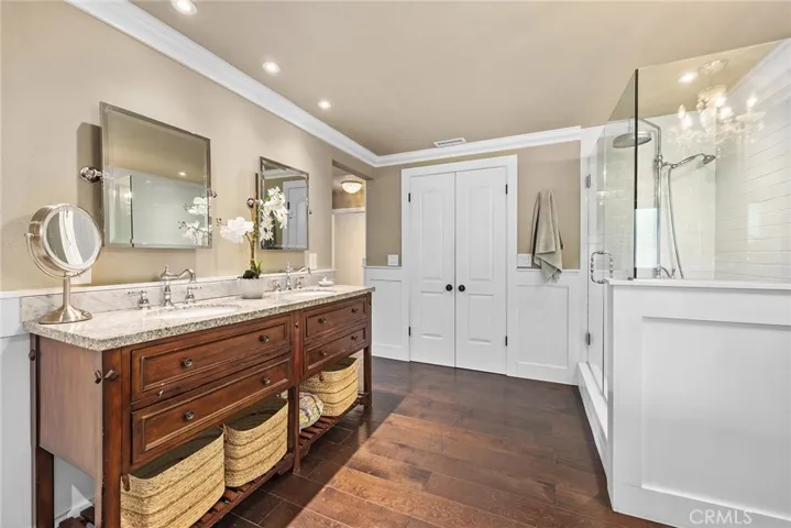 7126 E Mockingbird Way, Anaheim Hills, California 92807