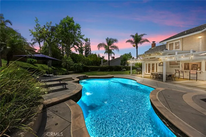 7126 E Mockingbird Way, Anaheim Hills, California 92807