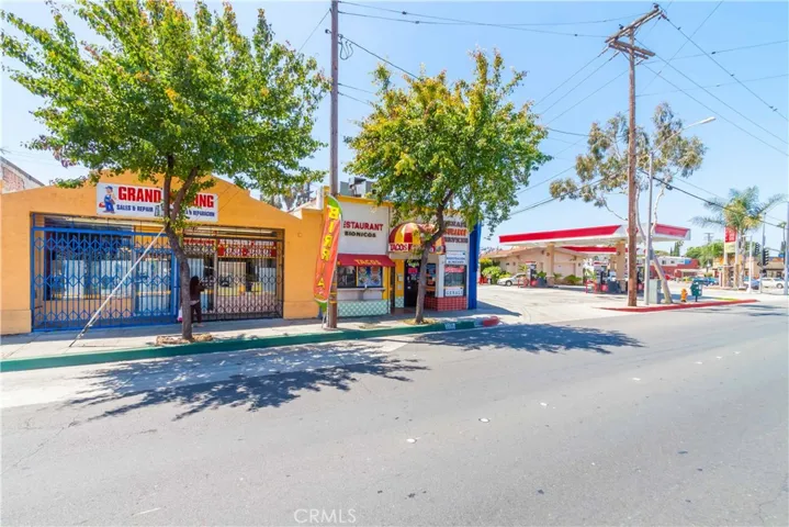 5112 E Imperial, Lynwood, California 90262