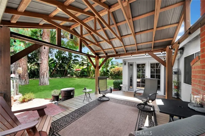 amazing backyard setting
