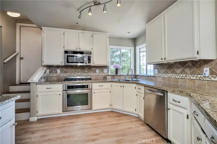 2570 Westlake Drive, Kelseyville, California 95451