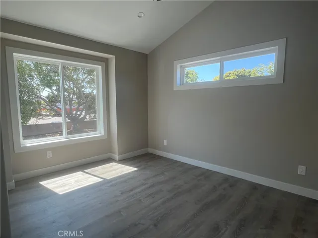 2518 Carnegie Avenue B, Costa Mesa, California 92626