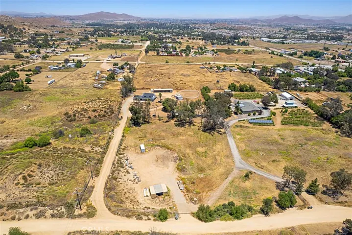 25770 Waldon Road, Menifee, California 92584