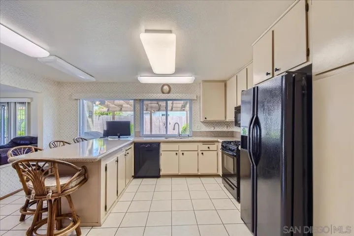 7990 Gaylen Road, San Diego, California 92126
