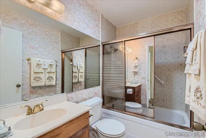 7990 Gaylen Road, San Diego, California 92126
