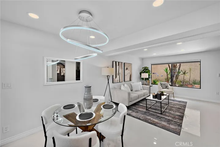 1100 E 4th Street E, Long Beach, California 90802