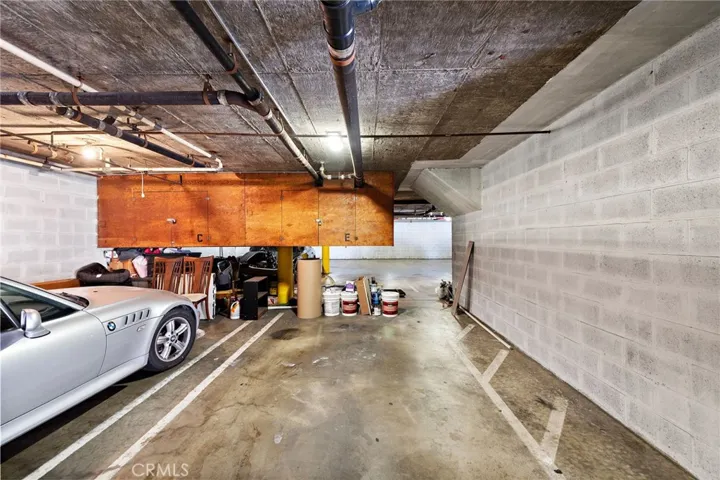 1100 E 4th Street E, Long Beach, California 90802
