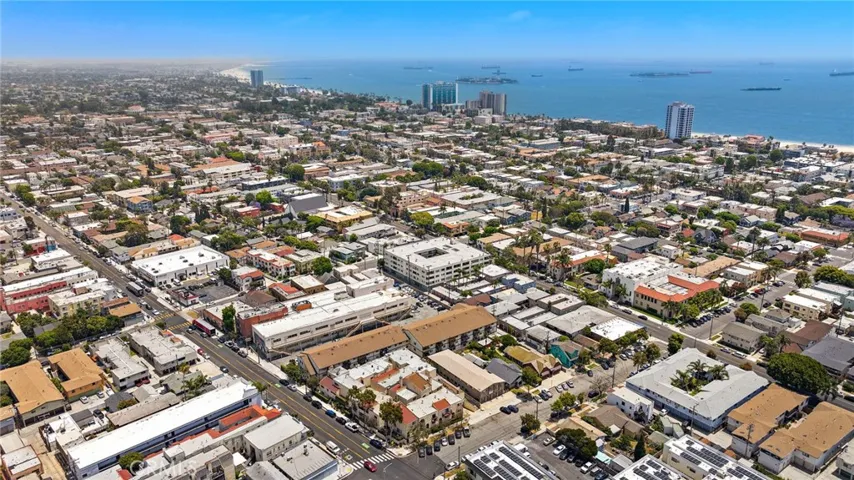 1100 E 4th Street E, Long Beach, California 90802