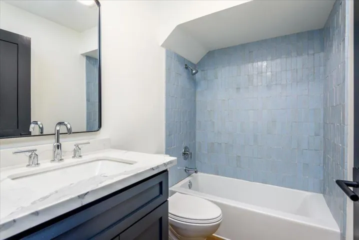 4155 El Camino Way F, Palo Alto, California 94306