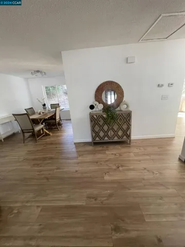 457 Falcon Way, Hercules, California 94547