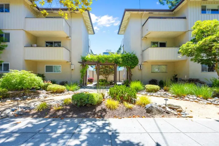 518 Everett Avenue D, Palo Alto, California 94301