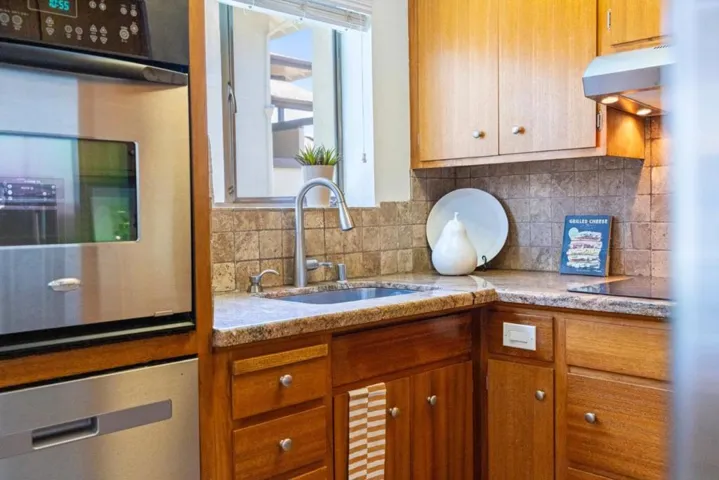 518 Everett Avenue D, Palo Alto, California 94301