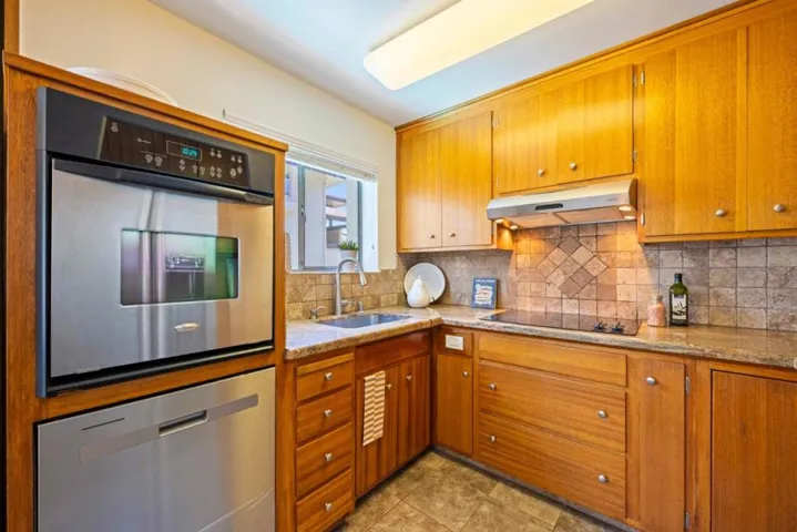 518 Everett Avenue D, Palo Alto, California 94301