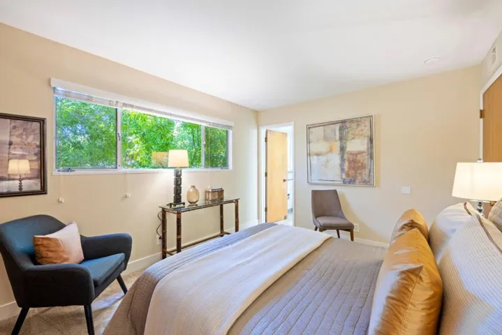 518 Everett Avenue D, Palo Alto, California 94301