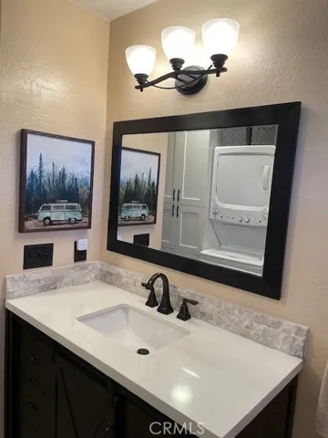 Entry level full bath