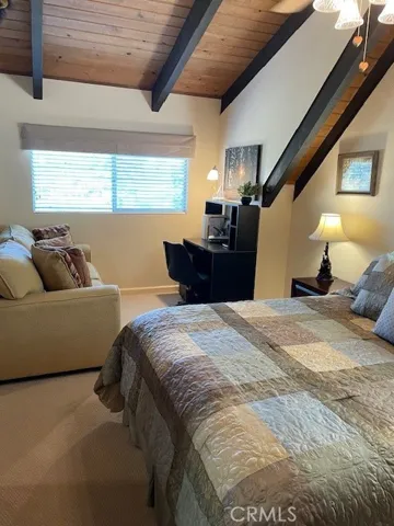 323 Grizzly Road, Lake Arrowhead, California 92352