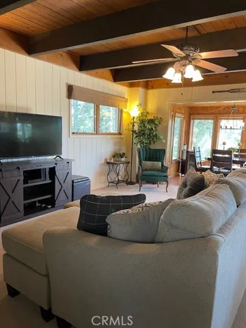 323 Grizzly Road, Lake Arrowhead, California 92352