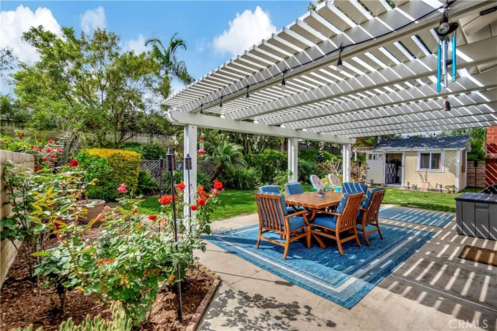 27672 Nopales, Mission Viejo, California 92692