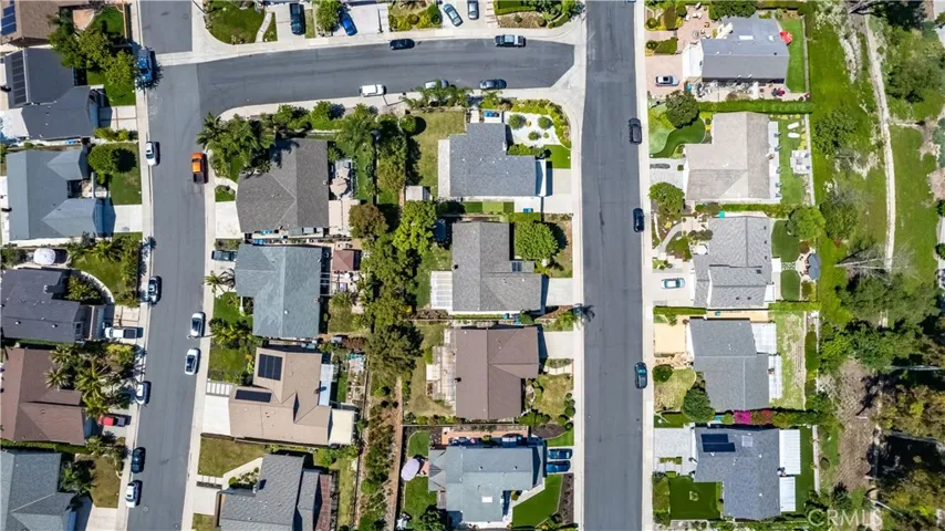 27672 Nopales, Mission Viejo, California 92692