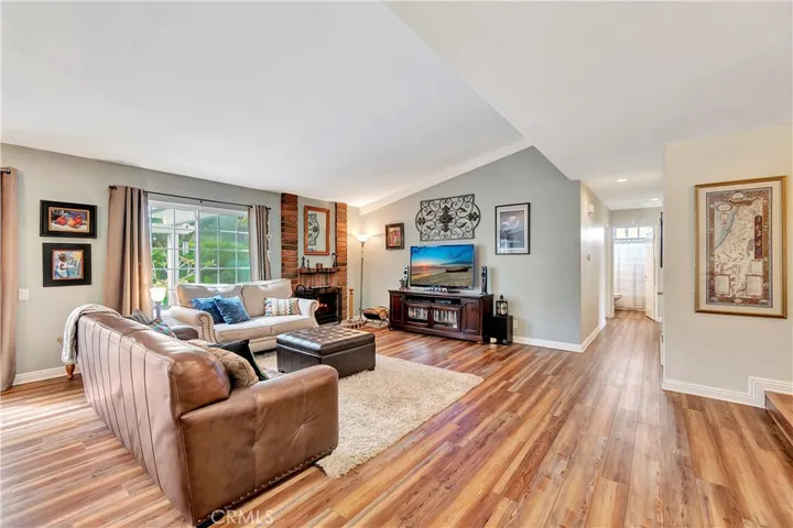 27672 Nopales, Mission Viejo, California 92692