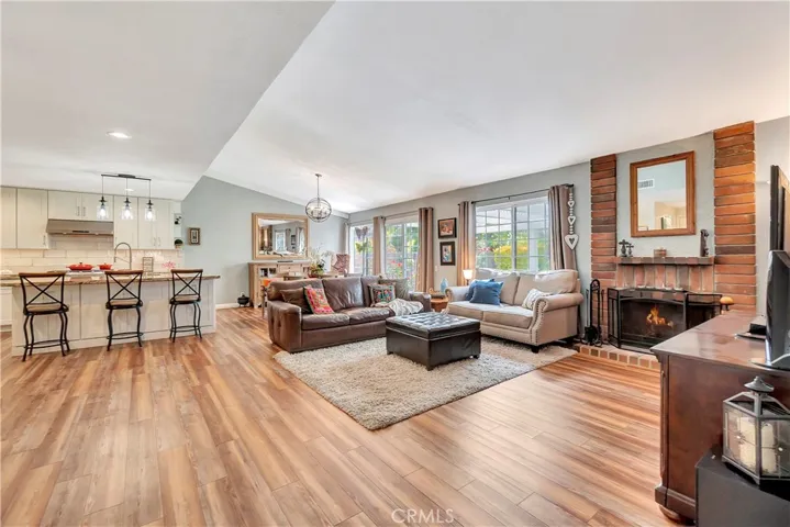 27672 Nopales, Mission Viejo, California 92692
