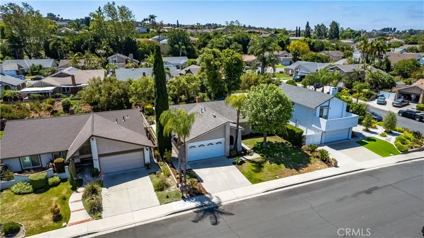 27672 Nopales, Mission Viejo, California 92692