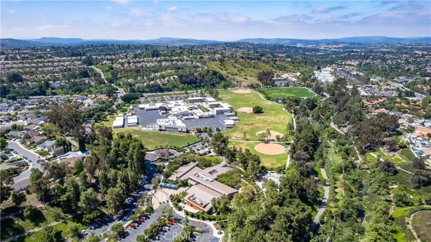 27672 Nopales, Mission Viejo, California 92692