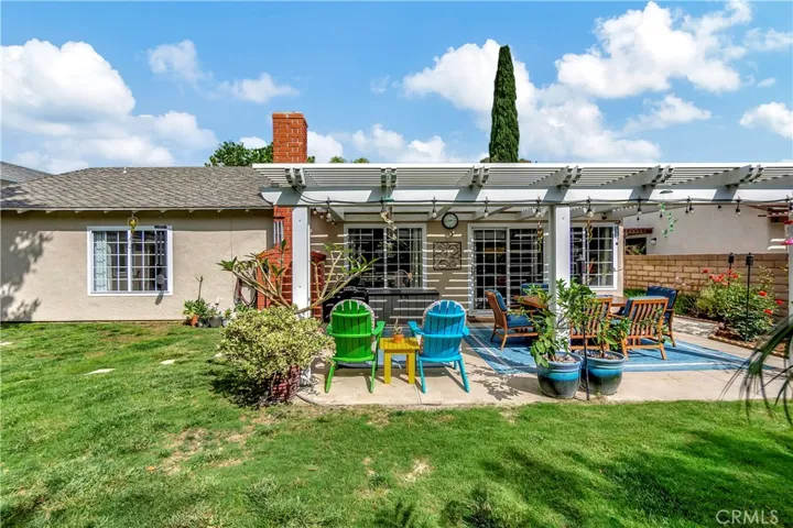 27672 Nopales, Mission Viejo, California 92692
