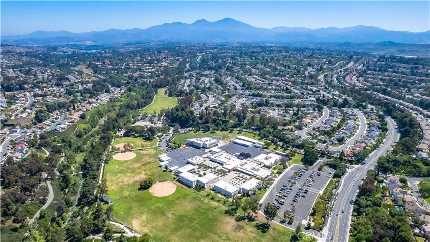 27672 Nopales, Mission Viejo, California 92692