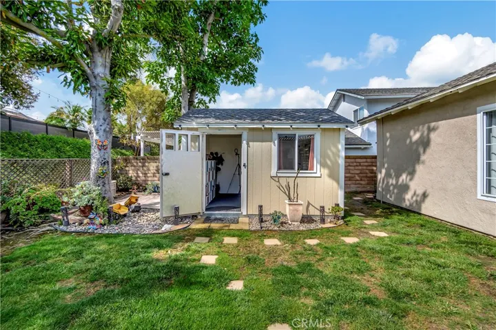 27672 Nopales, Mission Viejo, California 92692