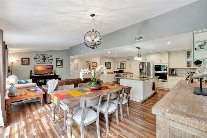 27672 Nopales, Mission Viejo, California 92692