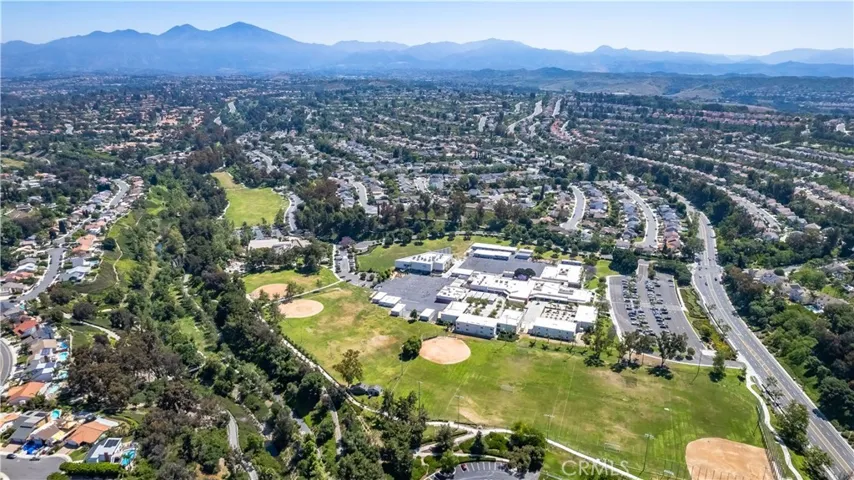 27672 Nopales, Mission Viejo, California 92692