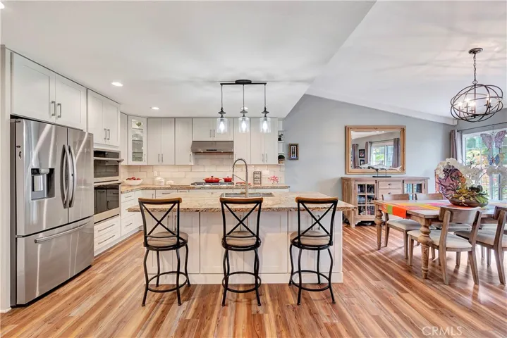 27672 Nopales, Mission Viejo, California 92692
