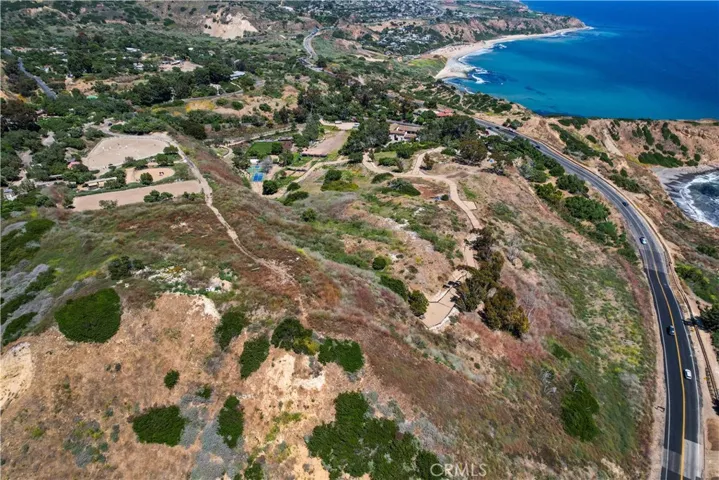 2 W Pomegranate Road, Rancho Palos Verdes, California 90275