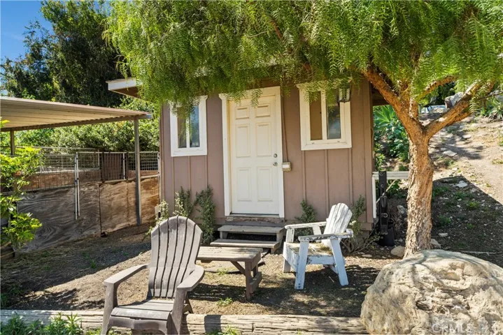 2 W Pomegranate Road, Rancho Palos Verdes, California 90275
