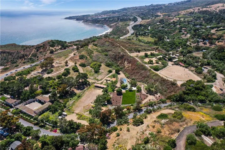 2 W Pomegranate Road, Rancho Palos Verdes, California 90275
