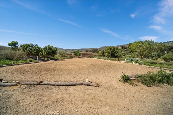 2 W Pomegranate Road, Rancho Palos Verdes, California 90275