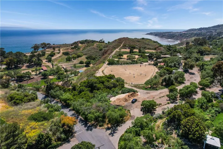2 W Pomegranate Road, Rancho Palos Verdes, California 90275
