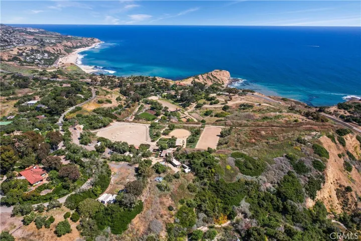 2 W Pomegranate Road, Rancho Palos Verdes, California 90275