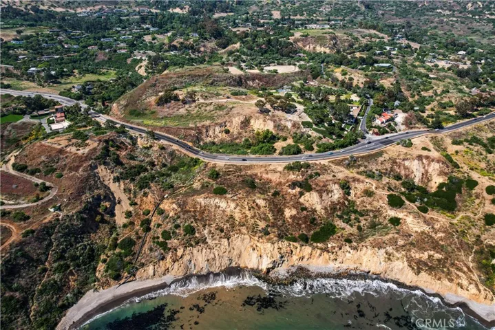 2 W Pomegranate Road, Rancho Palos Verdes, California 90275